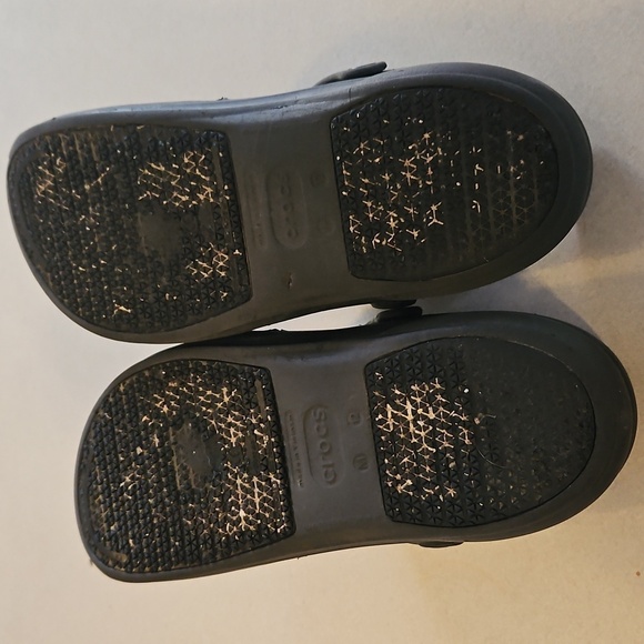 Crocs slip resistant bistro clogs - Picture 11 of 13